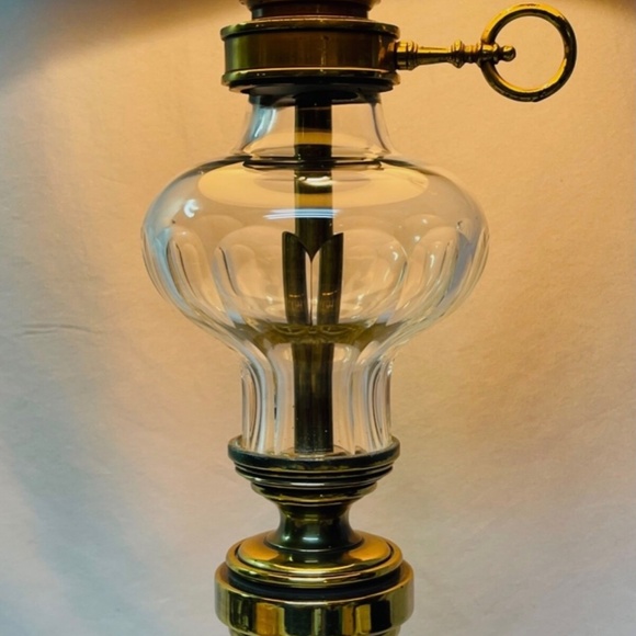 Gorgeous Vintage Stiffel Table Lamp - Picture 5 of 8